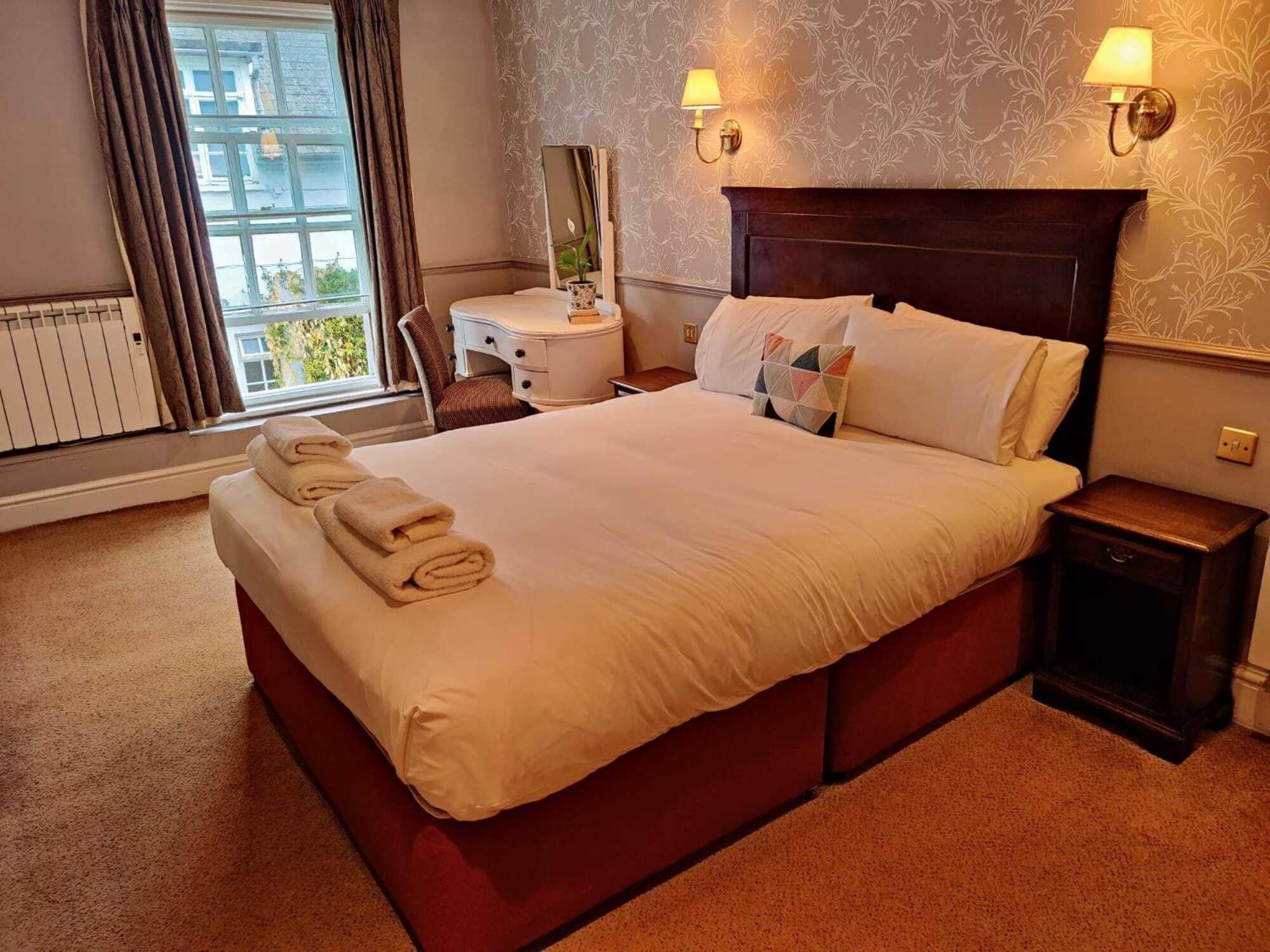 פרמלינגהם The Crown Hotel חדר תמונה